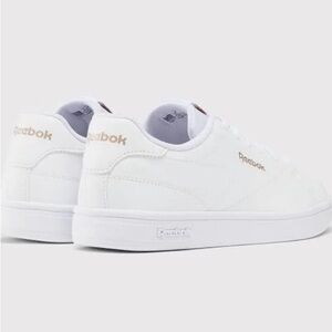 REEBOK WOMENS WHITE COURT CLEAN SNEAKERS Size: 7